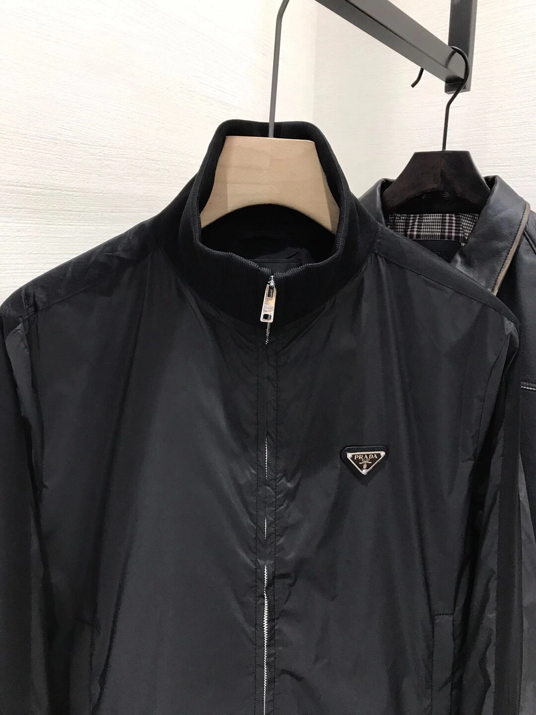 wg.luxury-- Pr141 item:D-F054J2520